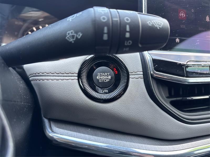 Jeep Compass photo 33