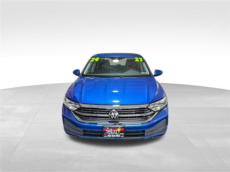 Volkswagen Jetta SE 2024