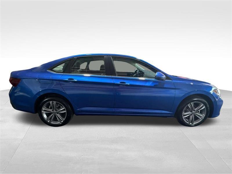 Volkswagen Jetta SE 2024