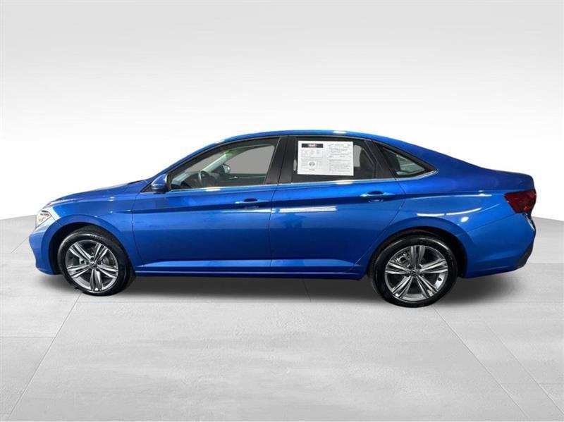 Volkswagen Jetta SE 2024