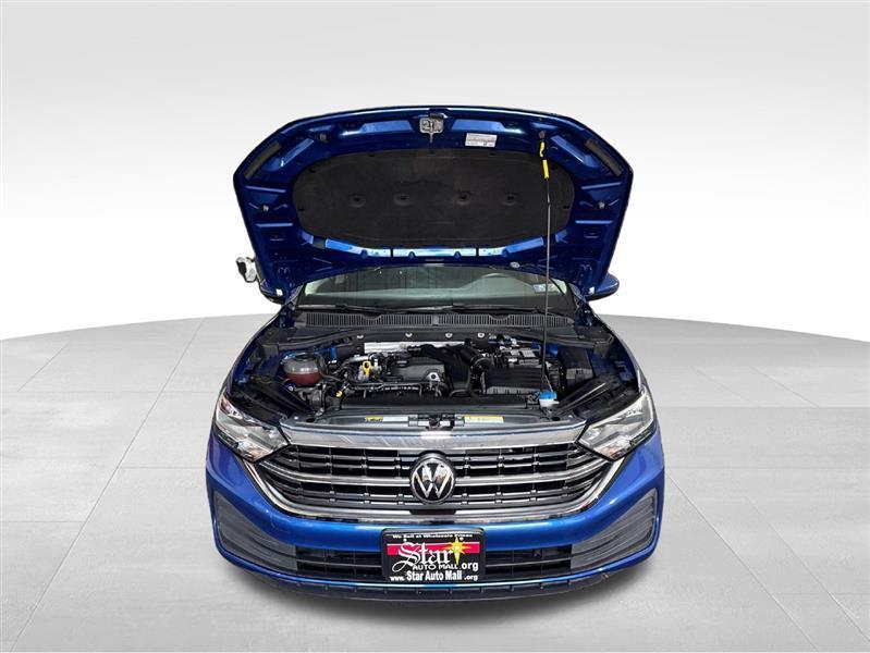 Volkswagen Jetta SE 2024