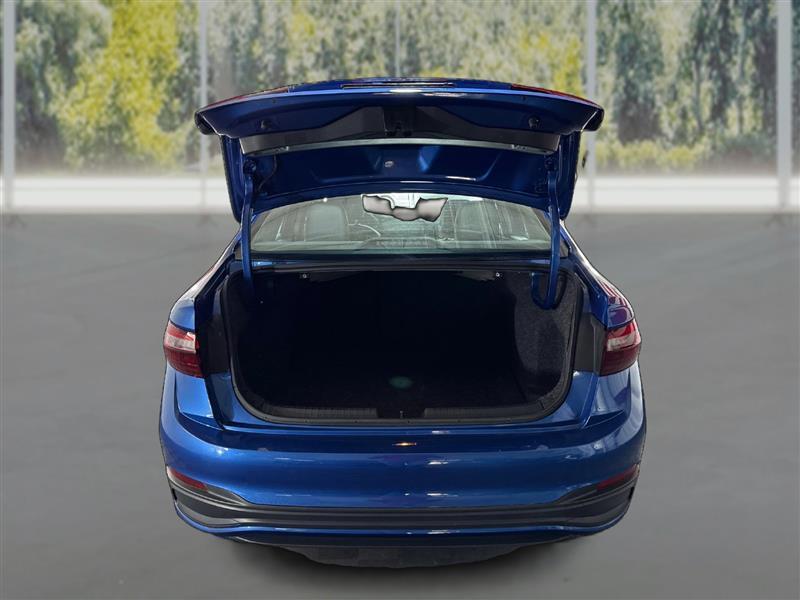 Volkswagen Jetta SE 2024