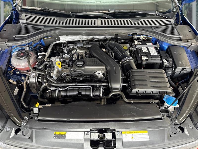 Volkswagen Jetta SE 2024