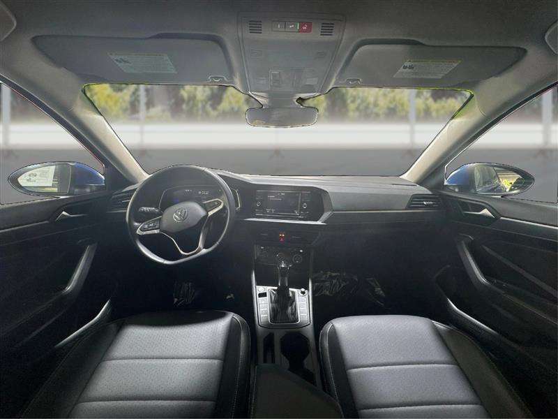 Volkswagen Jetta SE 2024
