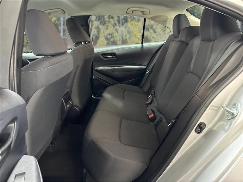 Toyota Corolla LE 2024