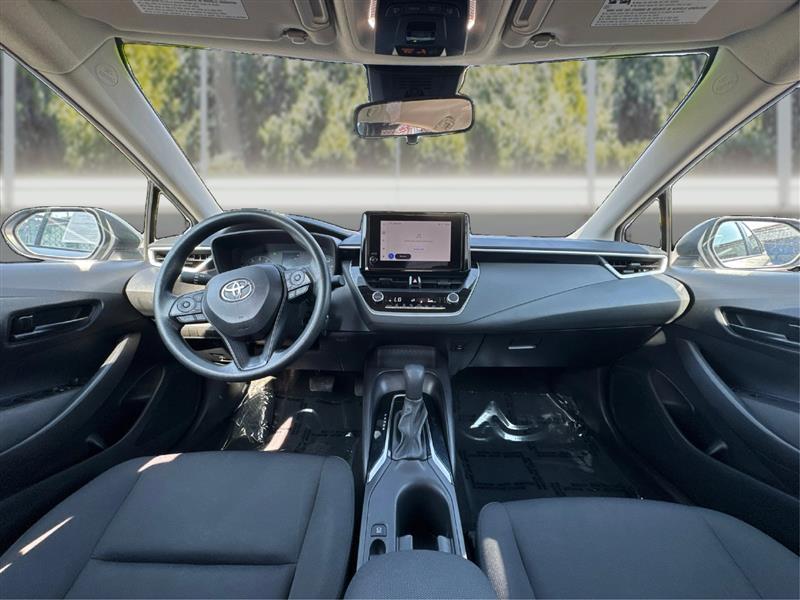 Toyota Corolla LE 2024