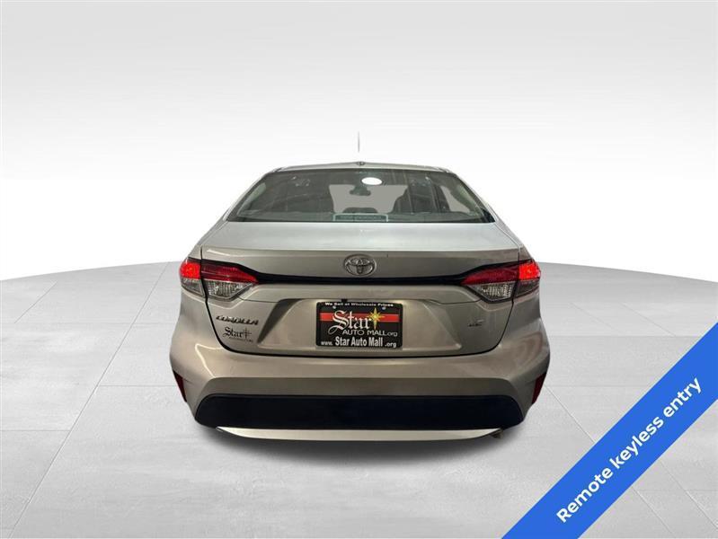 Toyota Corolla LE 2021