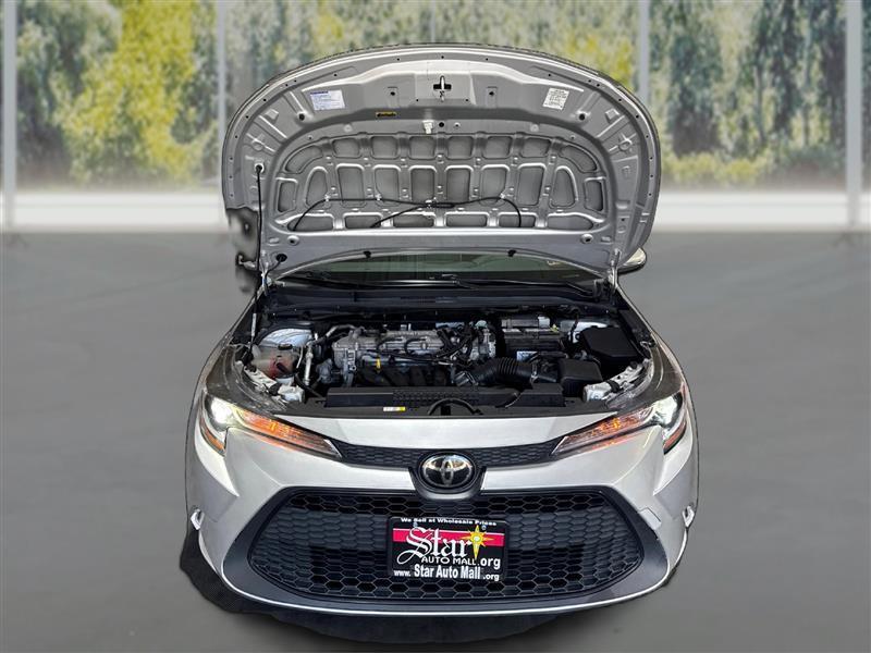 Toyota Corolla LE 2021