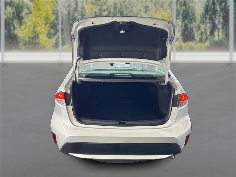 Toyota Corolla LE 2021