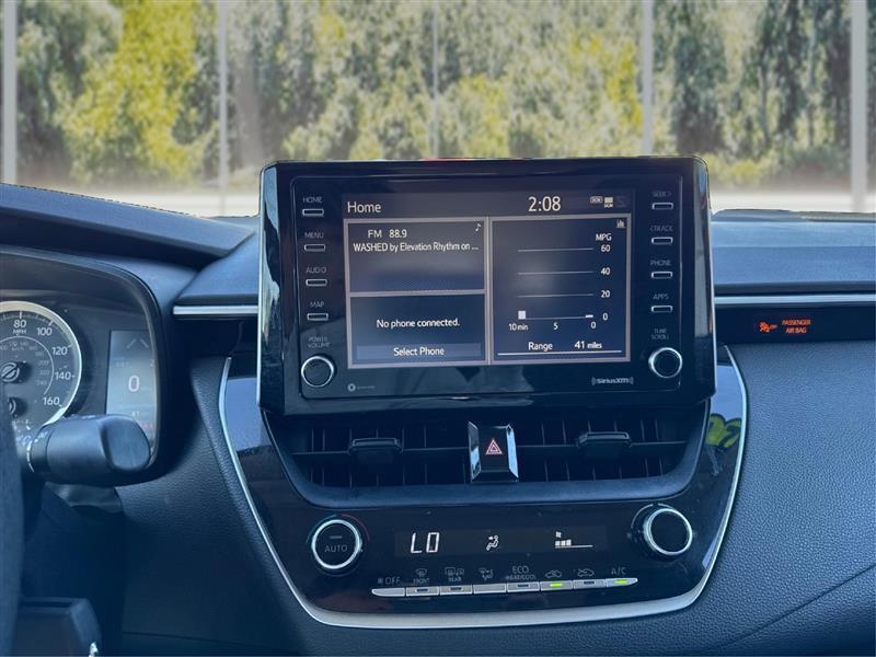 Toyota Corolla LE 2021