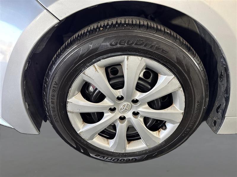Toyota Corolla LE 2021