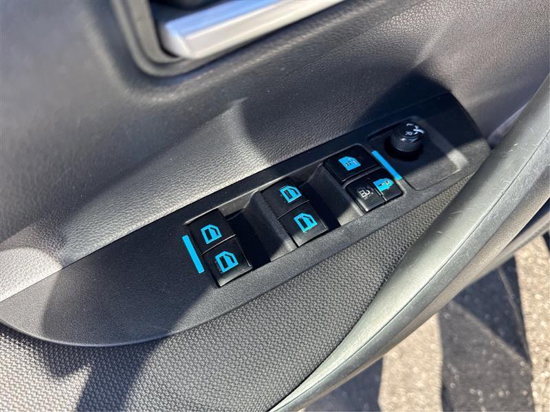 Toyota Corolla LE 2021