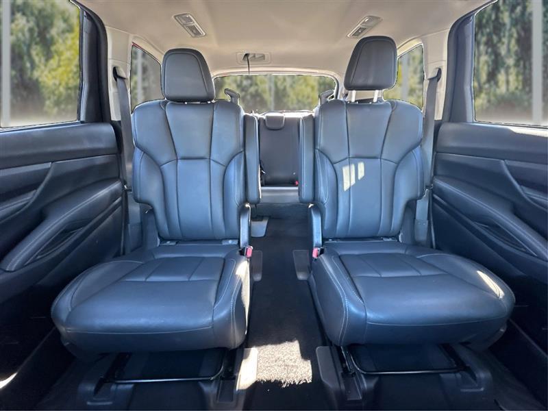 Subaru Ascent photo 15