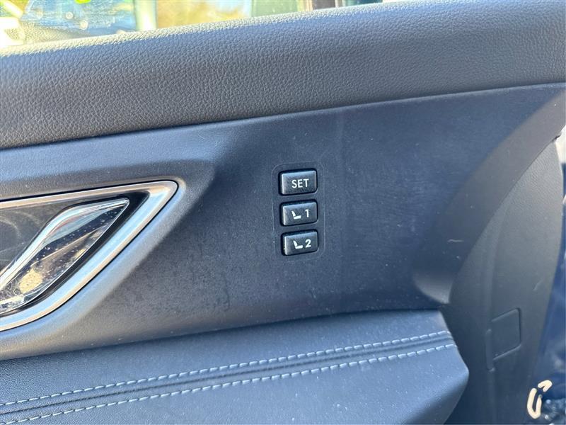 Subaru Ascent photo 34