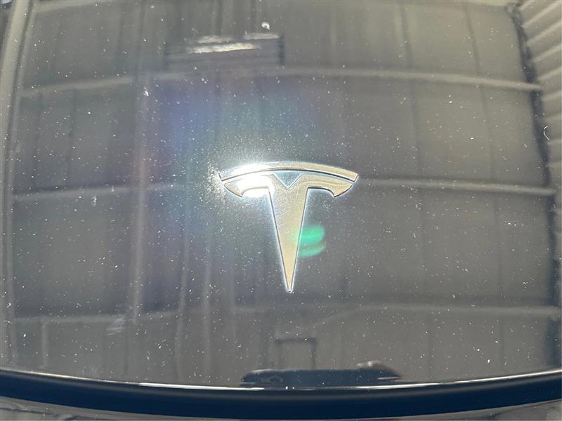 Tesla Model Y Long Range 2021