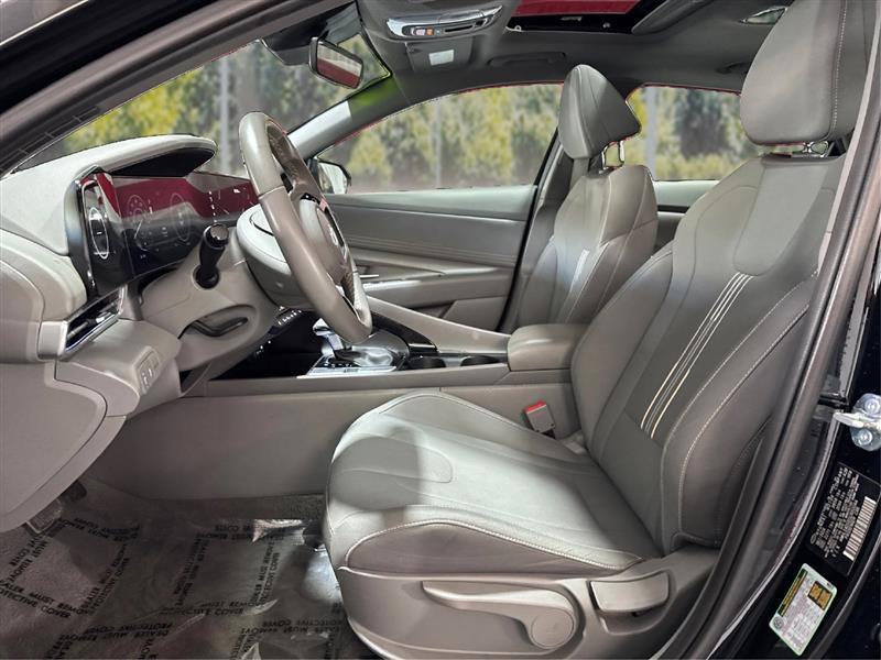Hyundai Elantra SEL Convenience 2025