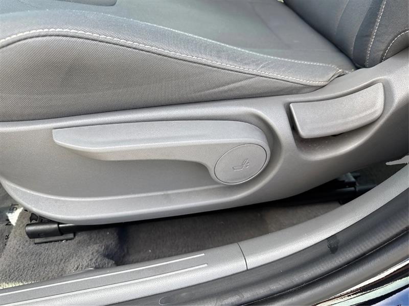 Hyundai Elantra SEL Convenience 2025
