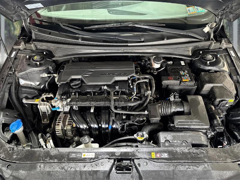 Hyundai Elantra SEL Convenience 2025