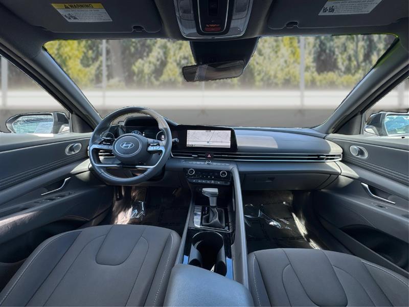 Hyundai Elantra SEL Convenience 2025