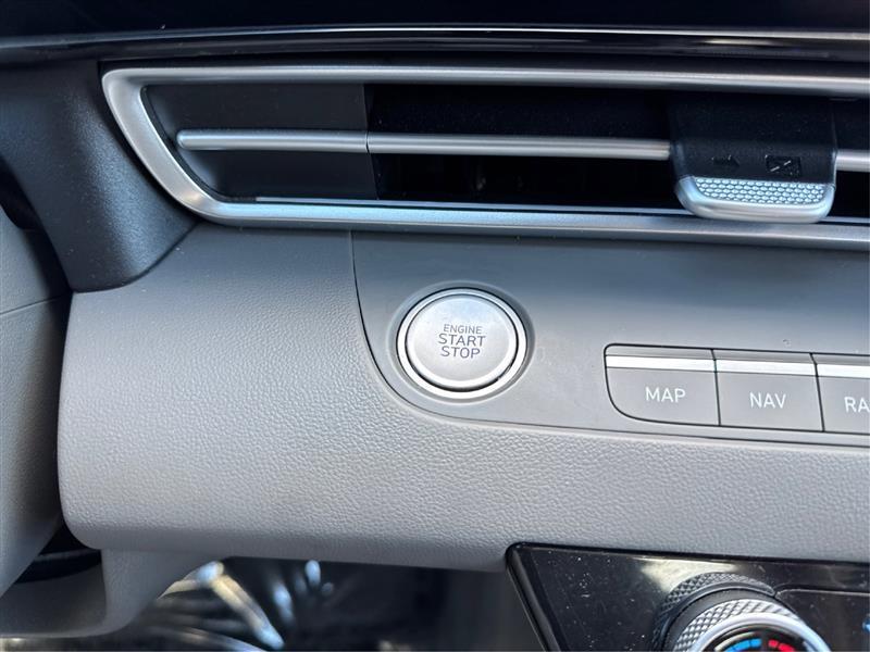 Hyundai Elantra SEL Convenience 2025