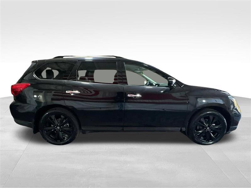 Nissan Pathfinder SL 2WD 2018
