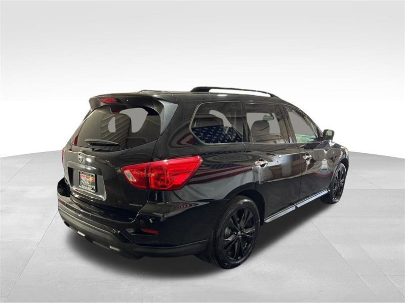 Nissan Pathfinder SL 2WD 2018