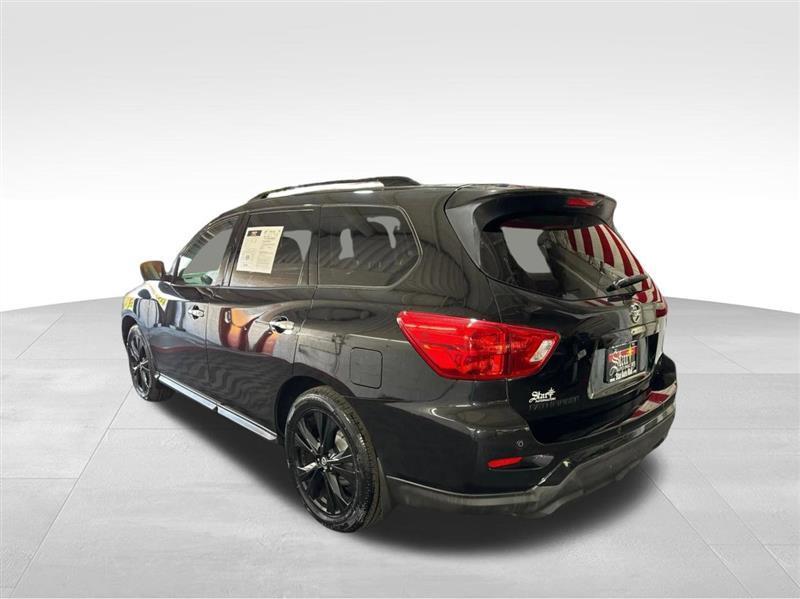 Nissan Pathfinder SL 2WD 2018