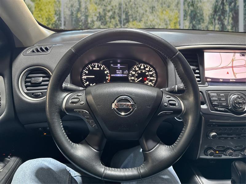 Nissan Pathfinder SL 2WD 2018