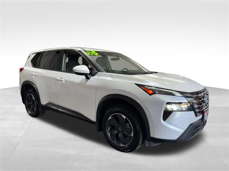 Nissan Rogue photo 3