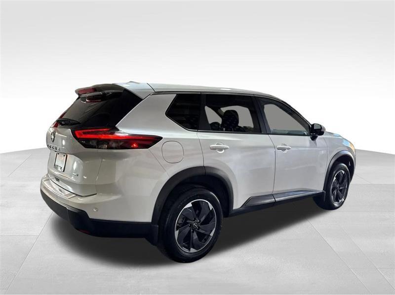 Nissan Rogue photo 5