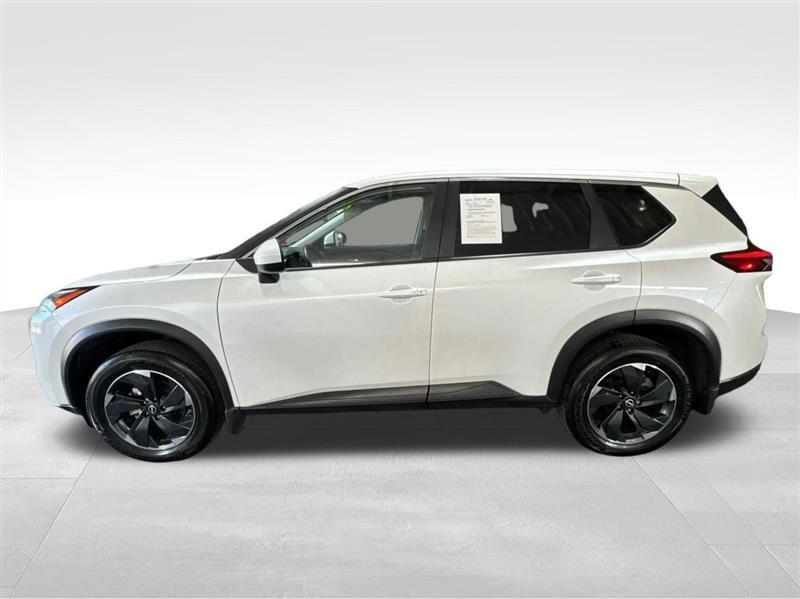 Nissan Rogue photo 8