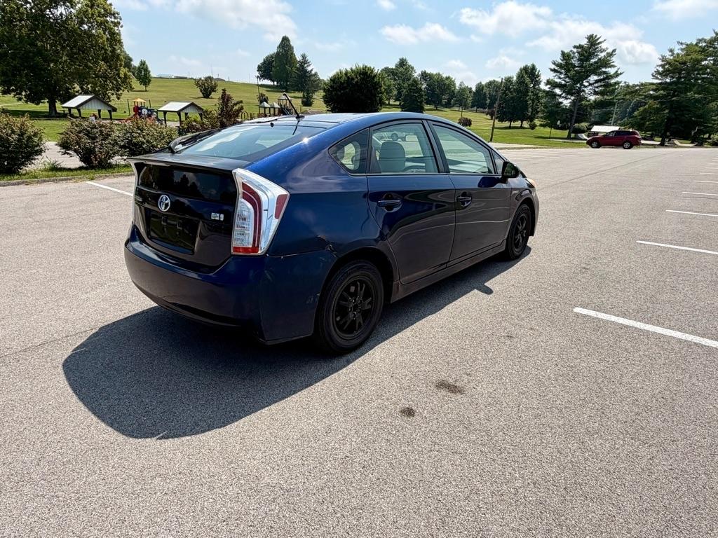 Toyota Prius Three 2014