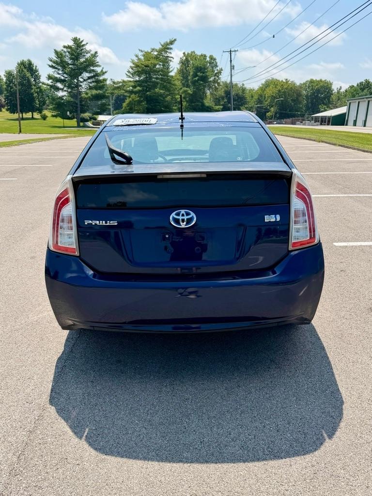 Toyota Prius Three 2014