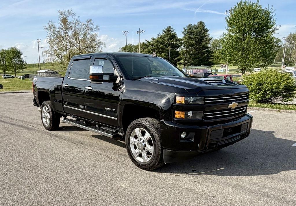 2017 Chevrolet Silverado 2500HD LTZ Crew Cab 4WD