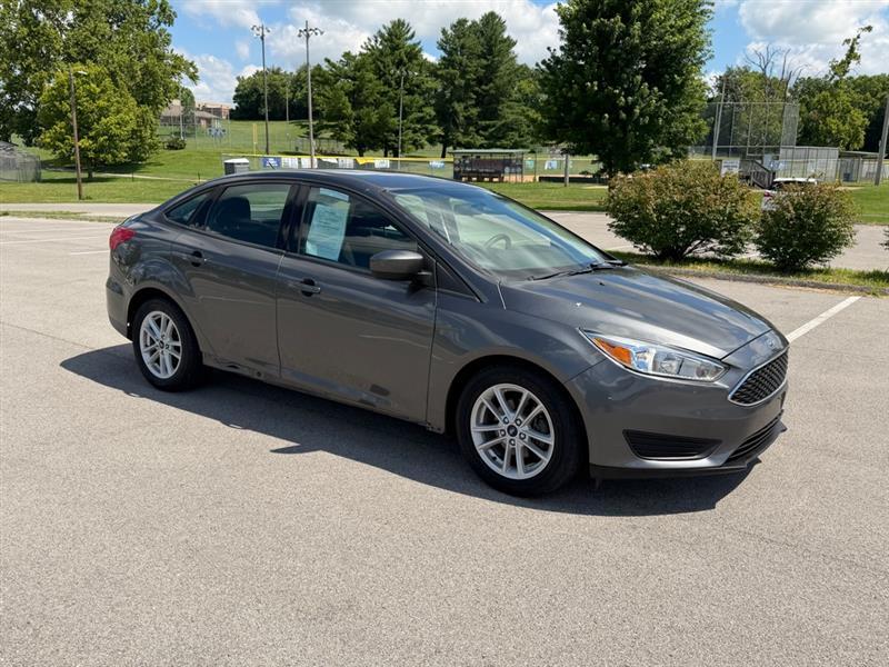Ford Focus SE Sedan 2018
