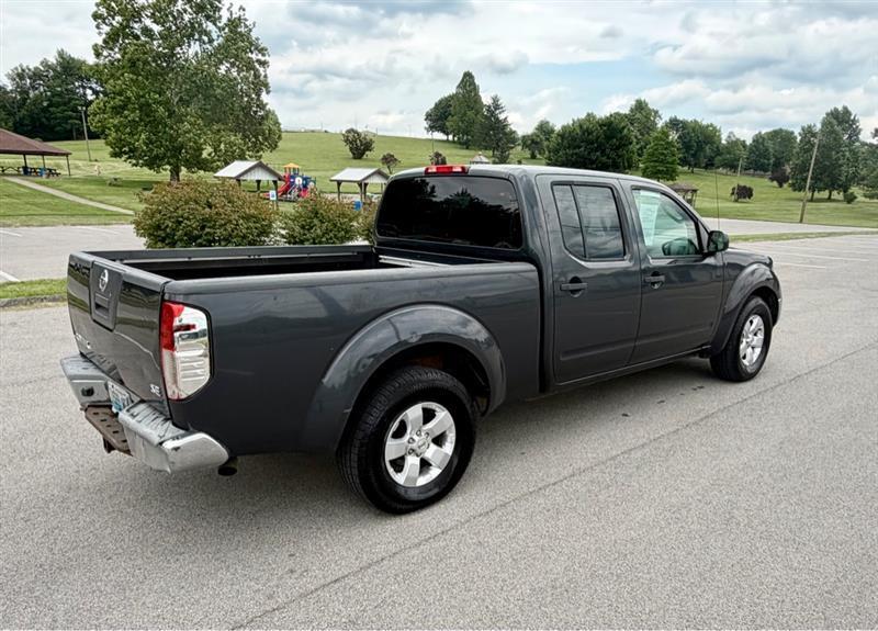 Nissan Frontier SE Crew Cab LWB 2WD 2010