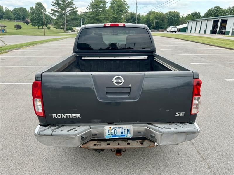 Nissan Frontier SE Crew Cab LWB 2WD 2010