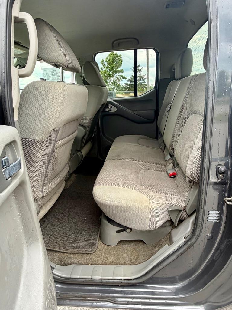 Nissan Frontier SE Crew Cab LWB 2WD 2010
