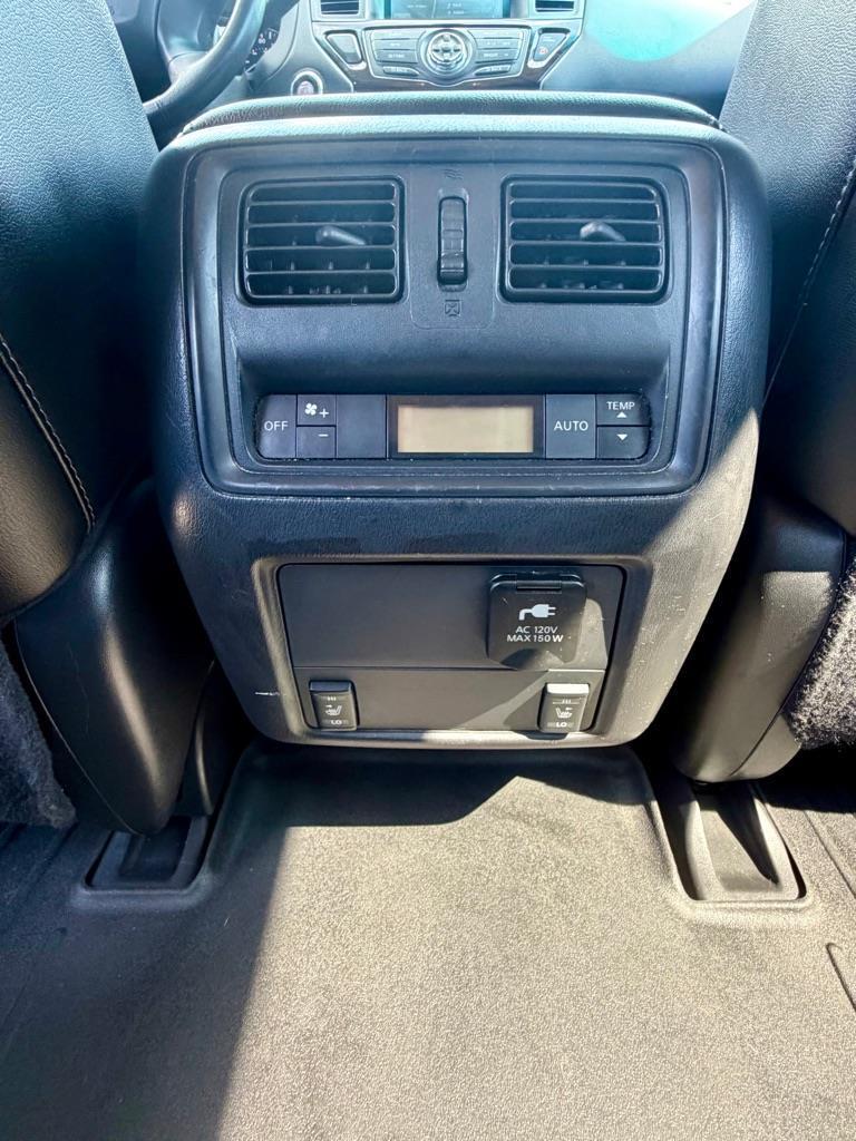 Nissan Pathfinder S 2WD 2013