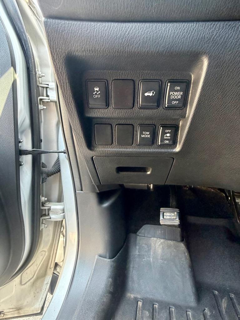 Nissan Pathfinder S 2WD 2013