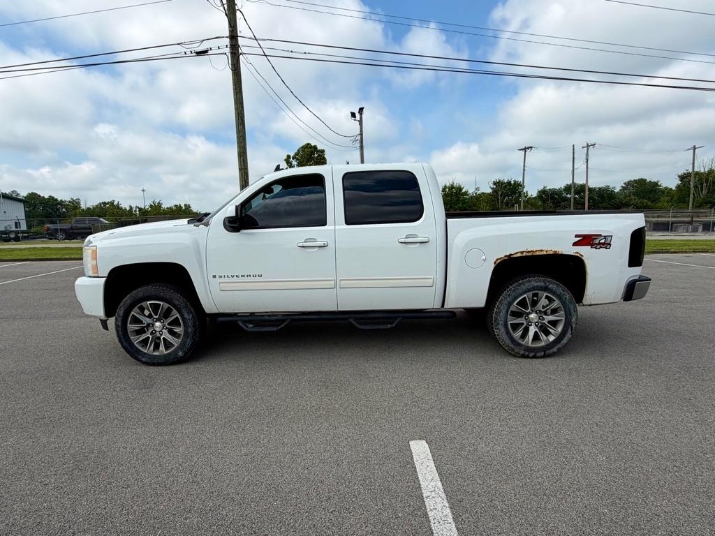 Chevrolet Silverado 1500 LT1 Crew Cab 4WD 2009