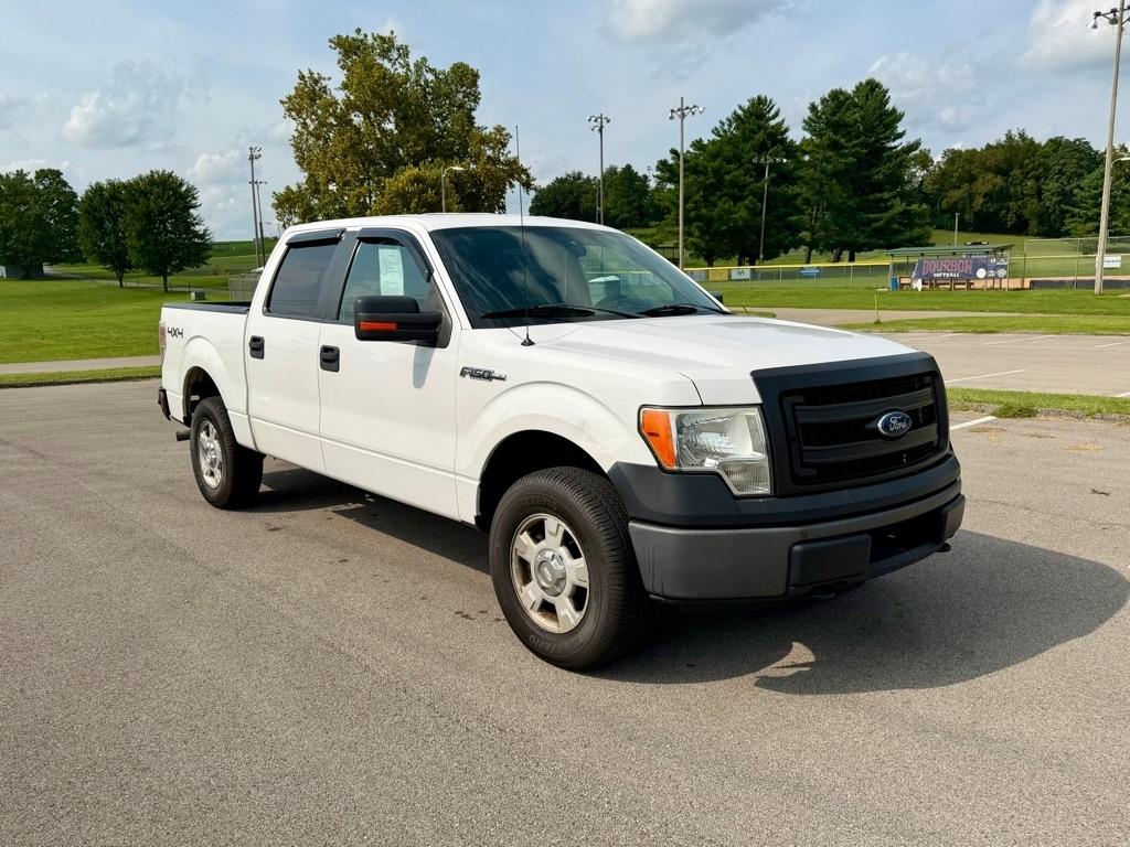2014 Ford F-150 XL SuperCrew 5.5-ft. Bed 4WD