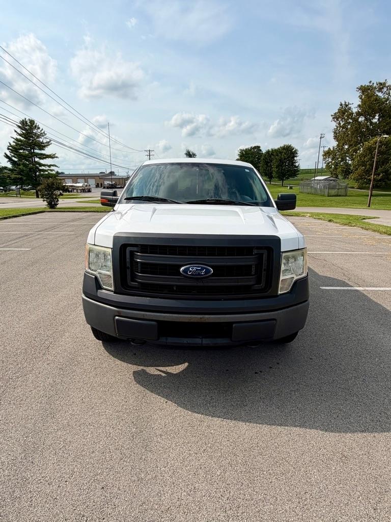 Ford F-150 XL SuperCrew 5.5-ft. Bed 4WD 2014