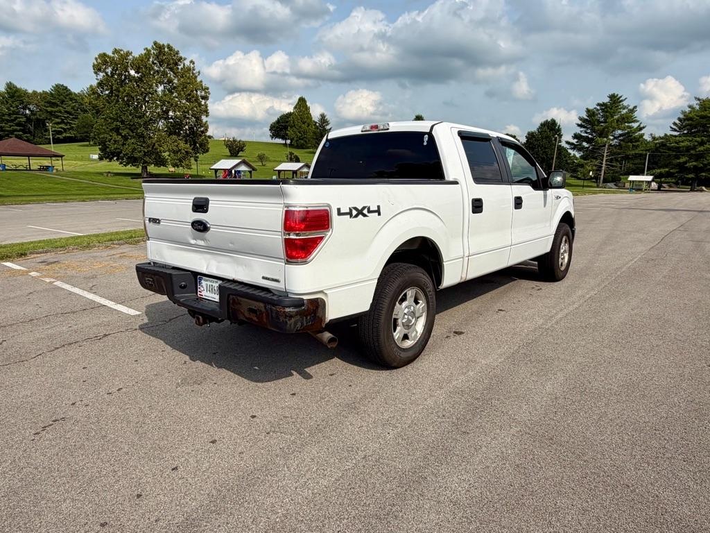 Ford F-150 XL SuperCrew 5.5-ft. Bed 4WD 2014