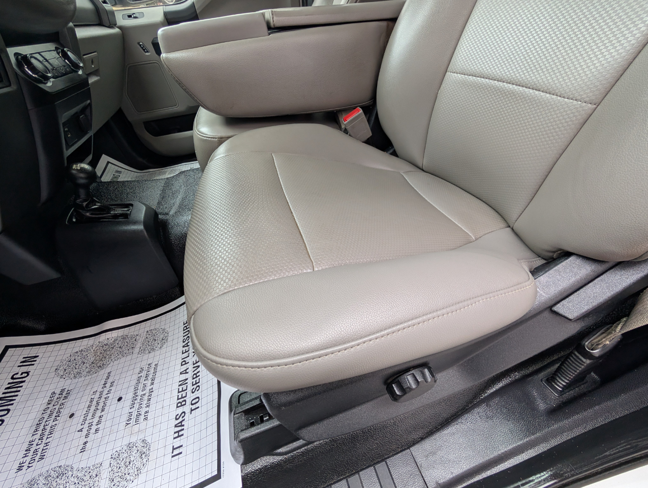 Ford Super Duty F-250 SRW XL 4WD Crew Cab 6.75' Box 2019 Ford Super Duty F-250 SRW XL 4WD Crew Cab 6.75' Box 2019