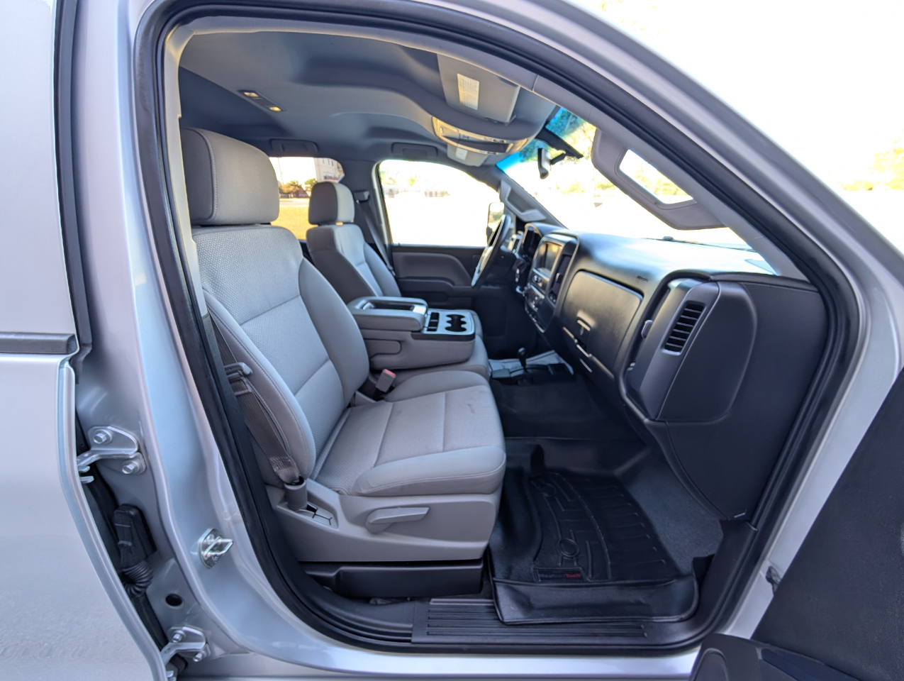 Chevrolet Silverado 2500HD 4WD Double Cab 144.2" Work Truck 2016 Chevrolet Silverado 2500HD 4WD Double Cab 144.2" Work Truck 2016