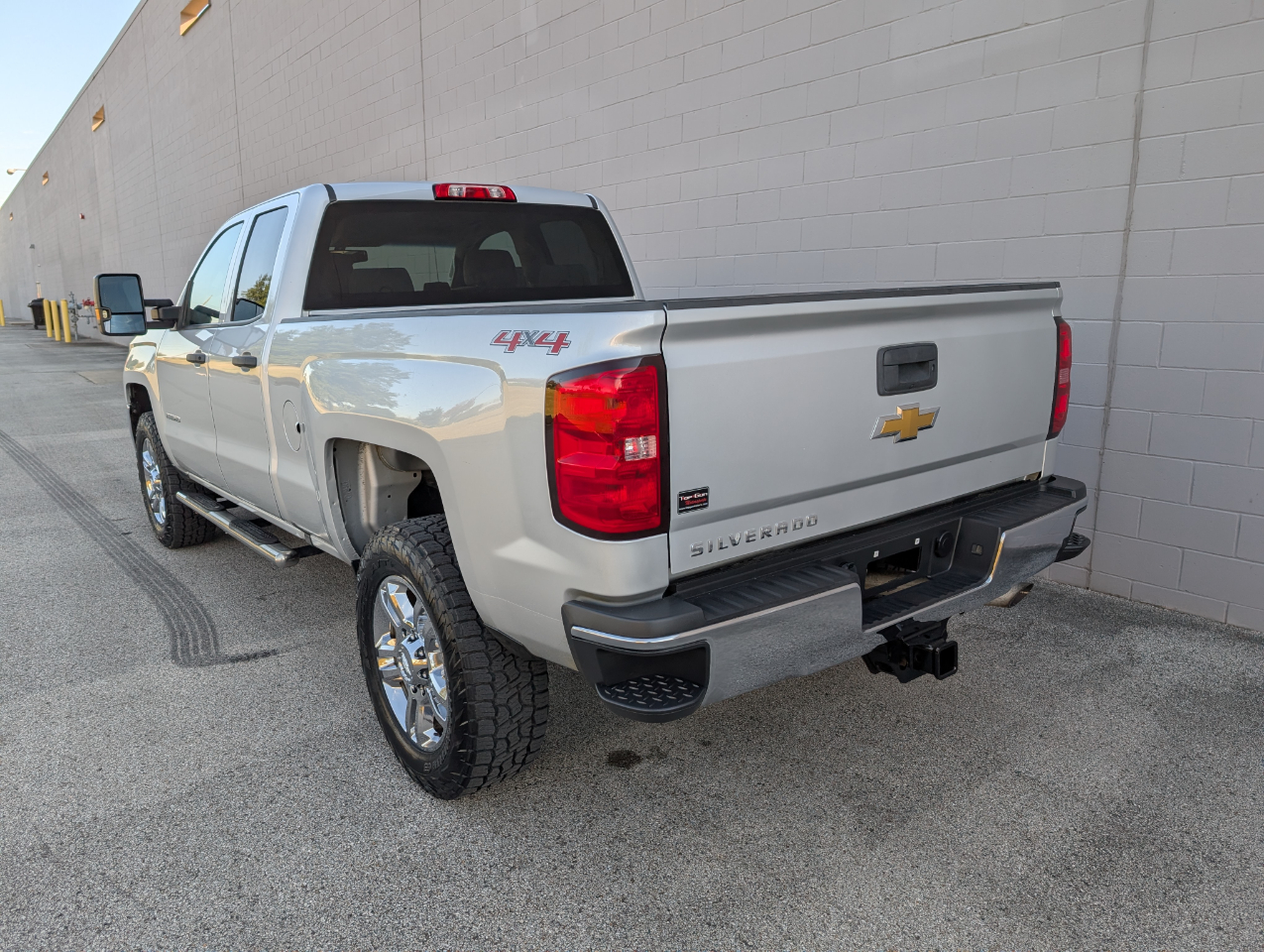 Chevrolet Silverado 2500HD 4WD Double Cab 144.2" Work Truck 2016 Chevrolet Silverado 2500HD 4WD Double Cab 144.2" Work Truck 2016