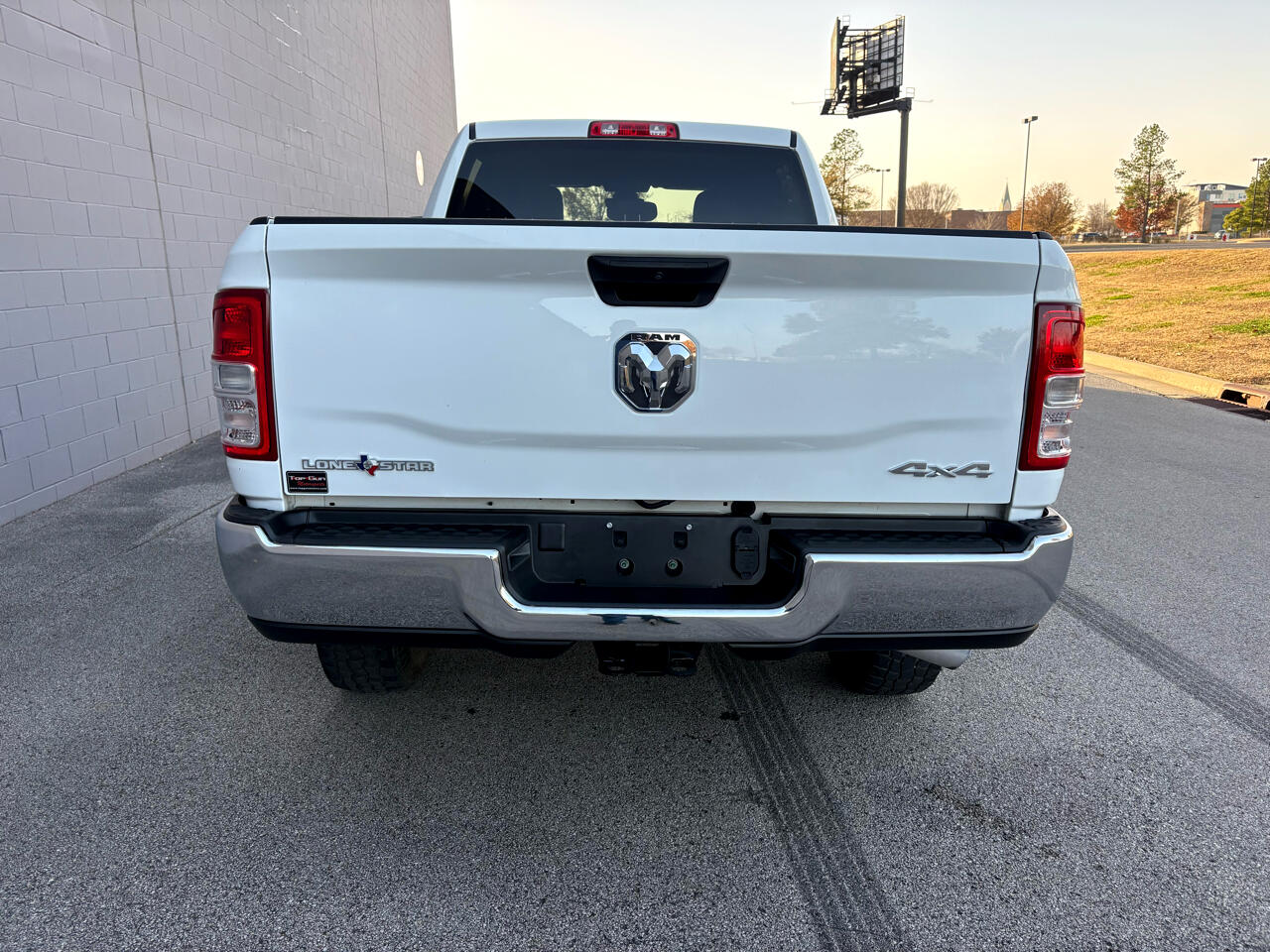 RAM 2500 Lone Star 4x4 Crew Cab 6'4" Box 2023