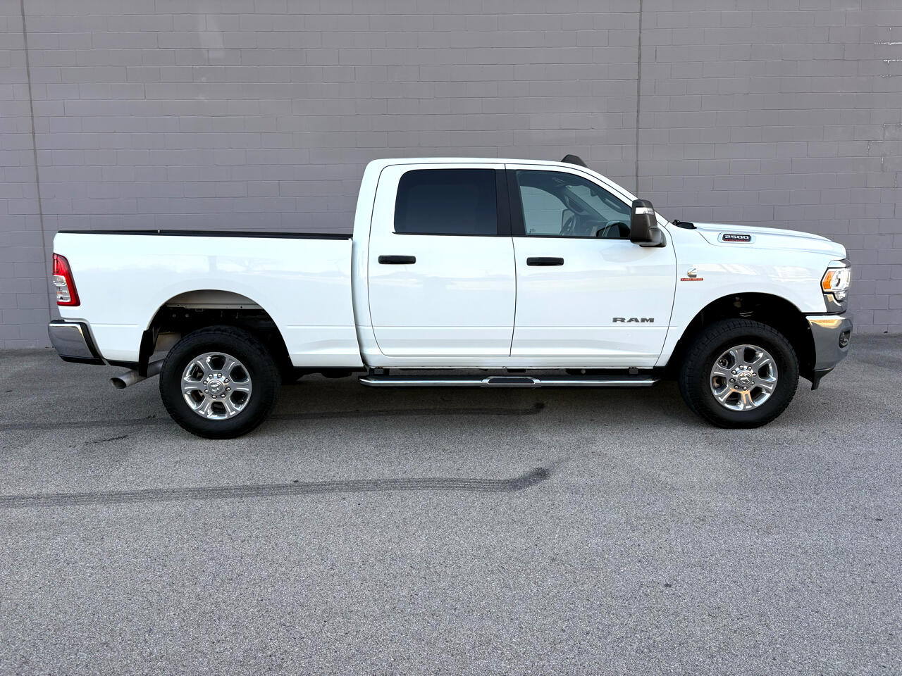 RAM 2500 Lone Star 4x4 Crew Cab 6'4" Box 2023