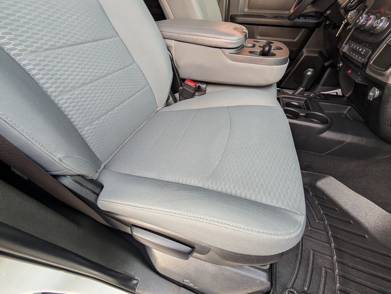 RAM 2500 Tradesman 4x4 Crew Cab 8' Box 2018